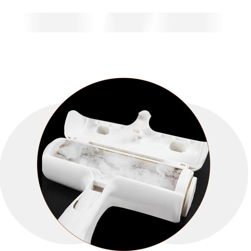 Pet hair remover emptying